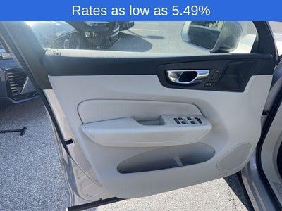 2023 Volvo XC60 B5 AWD Ultimate Bright Theme