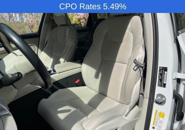 2023 Volvo XC60 B5 AWD Ultimate Bright Theme