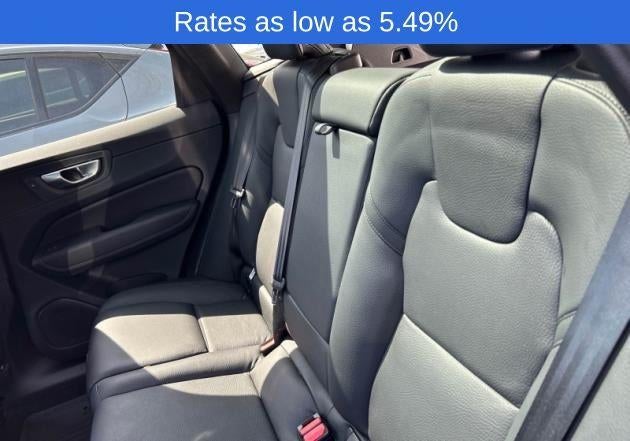 2023 Volvo XC60 B5 AWD Plus Bright Theme