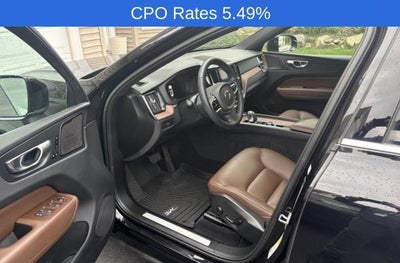 2023 Volvo XC60 B5 AWD Plus Bright Theme