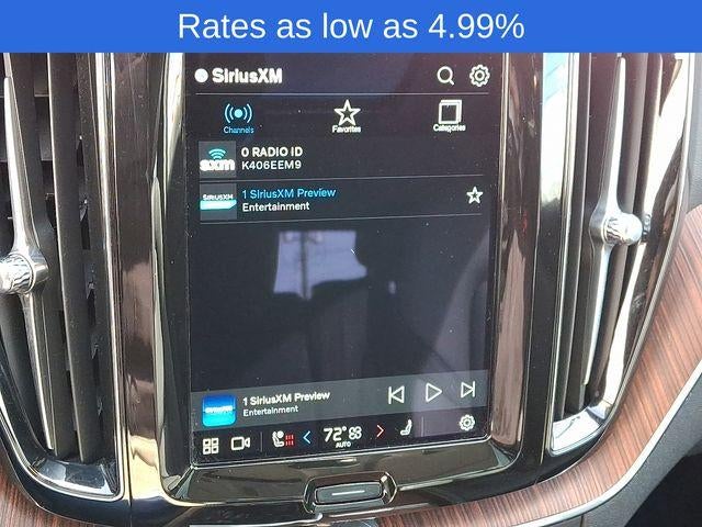 2023 Volvo XC60 B5 AWD Plus Bright Theme