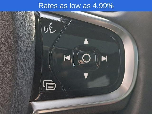 2023 Volvo XC60 B5 AWD Plus Bright Theme