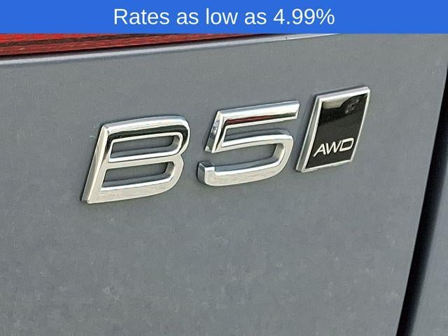 2023 Volvo XC60 B5 AWD Plus Bright Theme