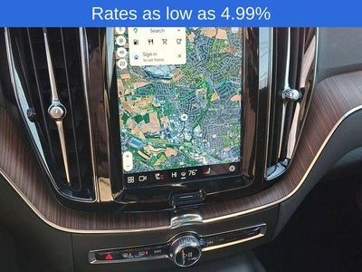 2023 Volvo XC60 B5 AWD Plus Bright Theme