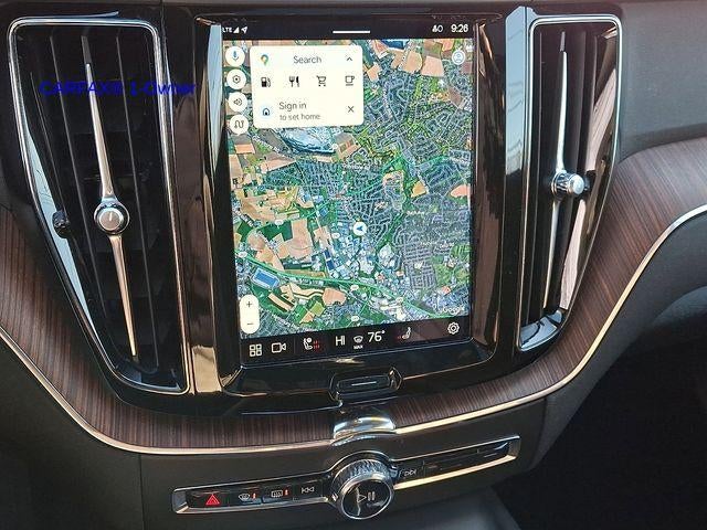 2023 Volvo XC60 B5 AWD Plus Bright Theme