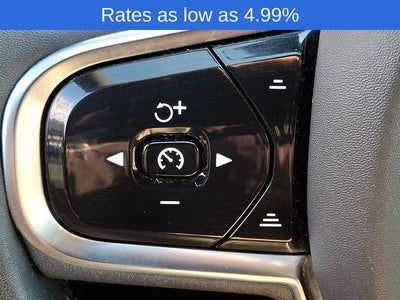 2023 Volvo XC60 B5 AWD Plus Bright Theme