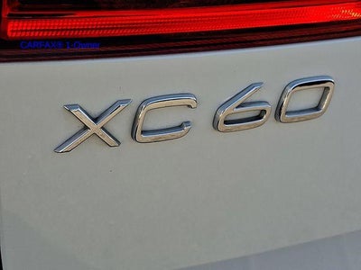 2023 Volvo XC60 B5 AWD Plus Bright Theme