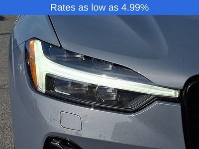 2023 Volvo XC60 B5 AWD Plus Dark Theme