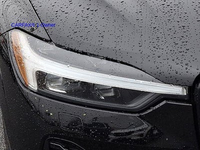 2023 Volvo XC60 B5 AWD Plus Dark Theme