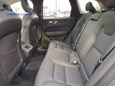 2023 Volvo XC60 B5 AWD Plus Dark Theme