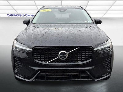 2023 Volvo XC60 B5 AWD Plus Dark Theme