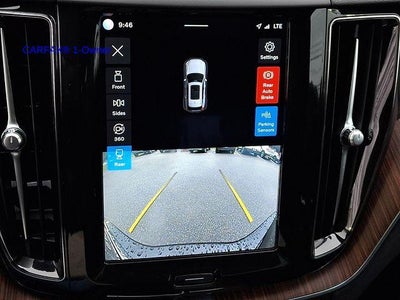 2023 Volvo XC60 B5 AWD Plus Dark Theme