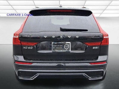 2023 Volvo XC60 B5 AWD Plus Dark Theme