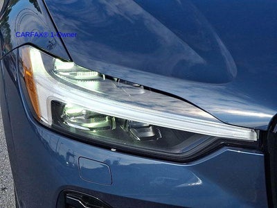 2023 Volvo XC60 B5 AWD Plus Dark Theme