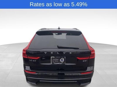 2023 Volvo XC60 B5 AWD Plus Dark Theme
