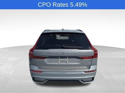 2023 Volvo XC60 B5 AWD Plus Dark Theme