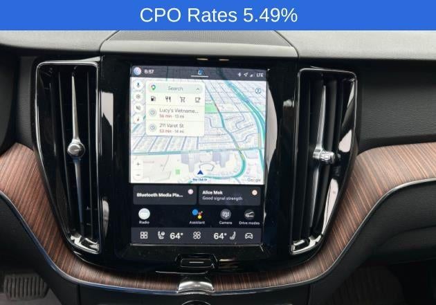 2023 Volvo XC60 B5 AWD Plus Dark Theme