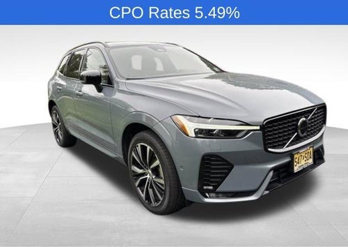 2023 Volvo XC60 B5 AWD Plus Dark Theme