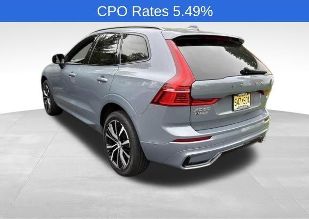 2023 Volvo XC60 B5 AWD Plus Dark Theme