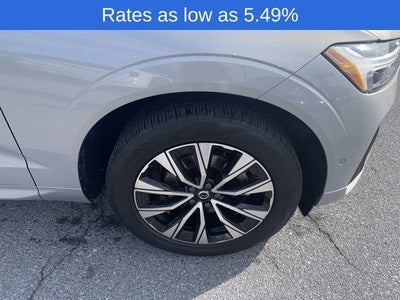 2023 Volvo XC60 B5 AWD Plus Dark Theme