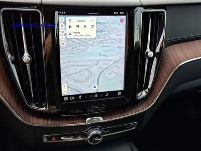 2023 Volvo XC60 B5 AWD Ultimate Dark Theme