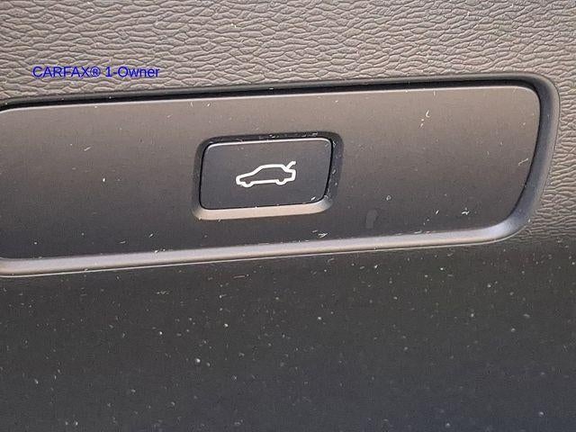 2026 Volvo XC40 B5 AWD Plus