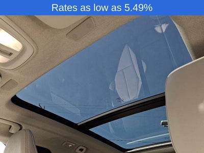 2023 Volvo XC40 B5 AWD Plus Bright Theme