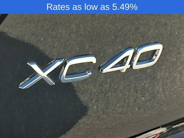 2023 Volvo XC40 B5 AWD Plus Bright Theme