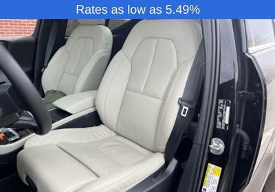 2023 Volvo XC40 B5 AWD Plus Bright Theme