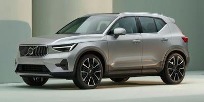 2023 Volvo XC40 B5 AWD Plus Bright Theme