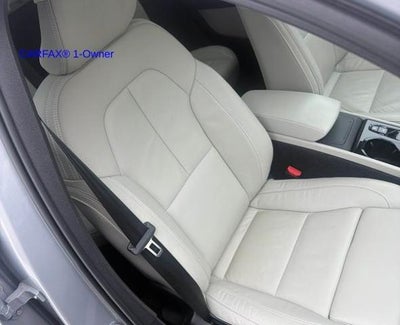 2023 Volvo XC40 B5 AWD Plus Bright Theme