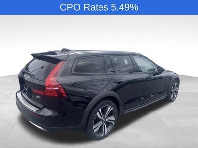 2024 Volvo V60 Cross Country B5 AWD Plus
