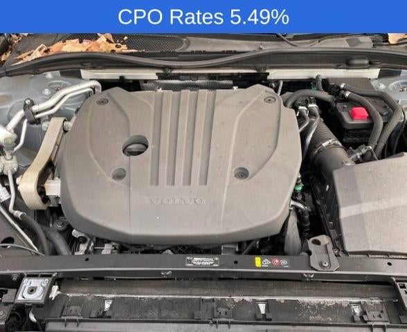 2024 Volvo V60 Cross Country B5 AWD Plus