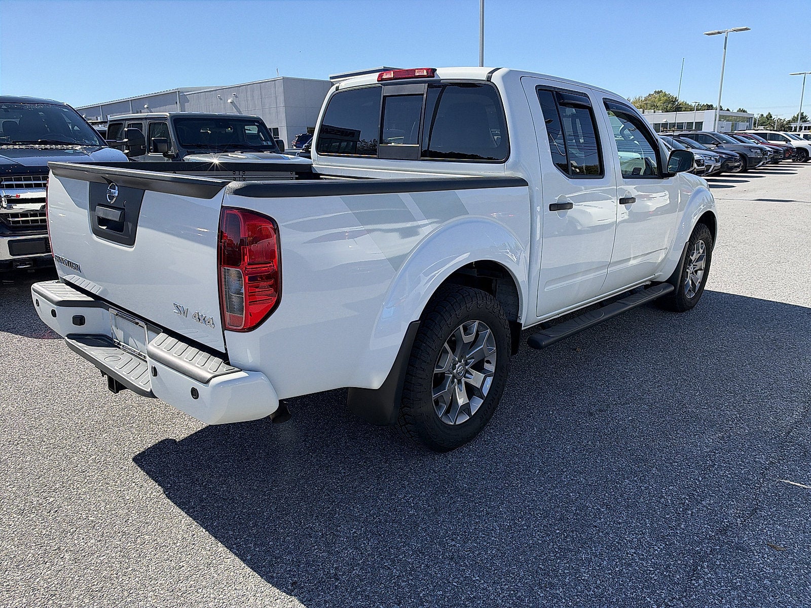 2027 Nissan Frontier Crew Cab SV