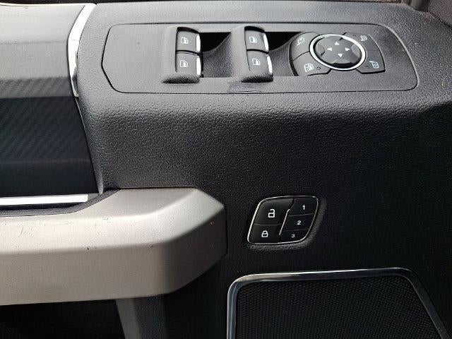 2020 Ford F-150 LARIAT 4WD SuperCrew 5.5' Box