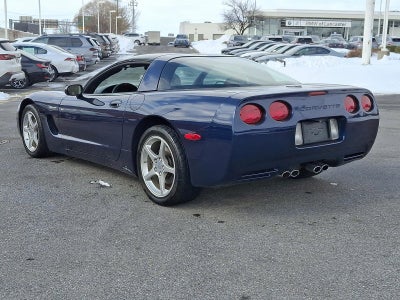 2001 Chevrolet Corvette Base