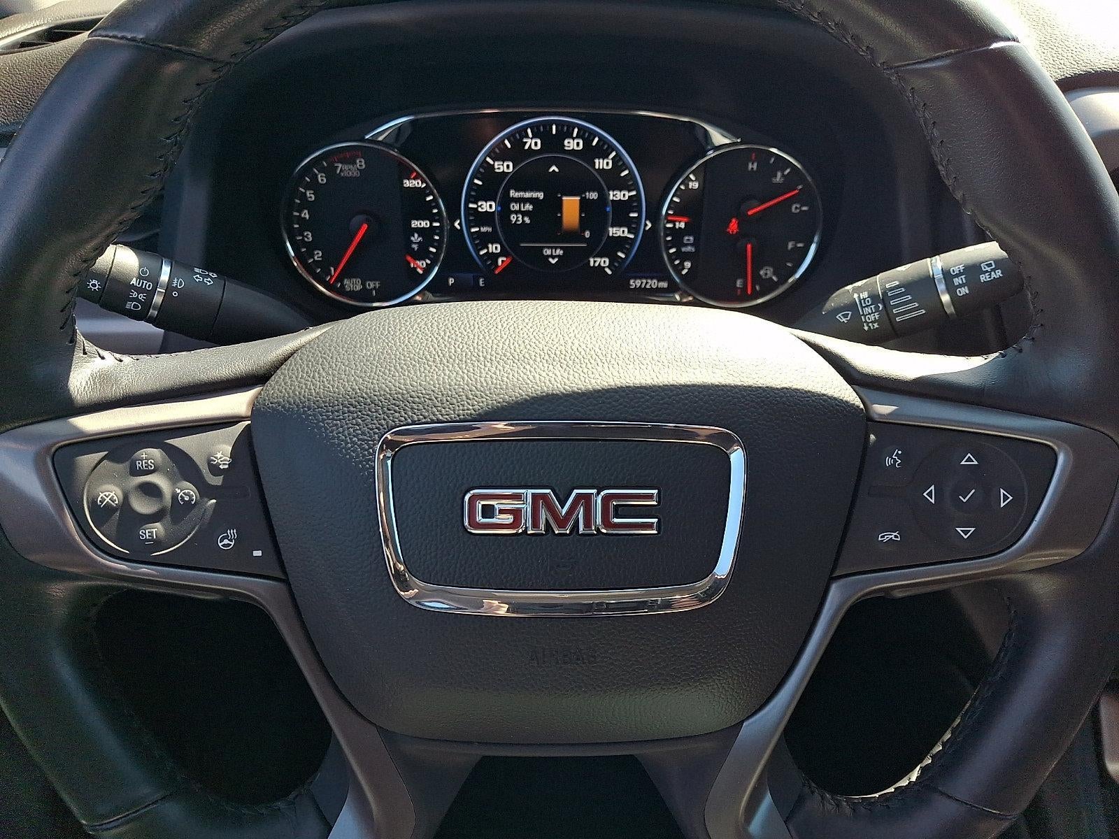 2022 GMC Acadia AWD AT4