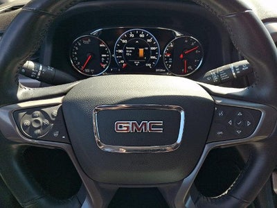 2022 GMC Acadia AWD AT4