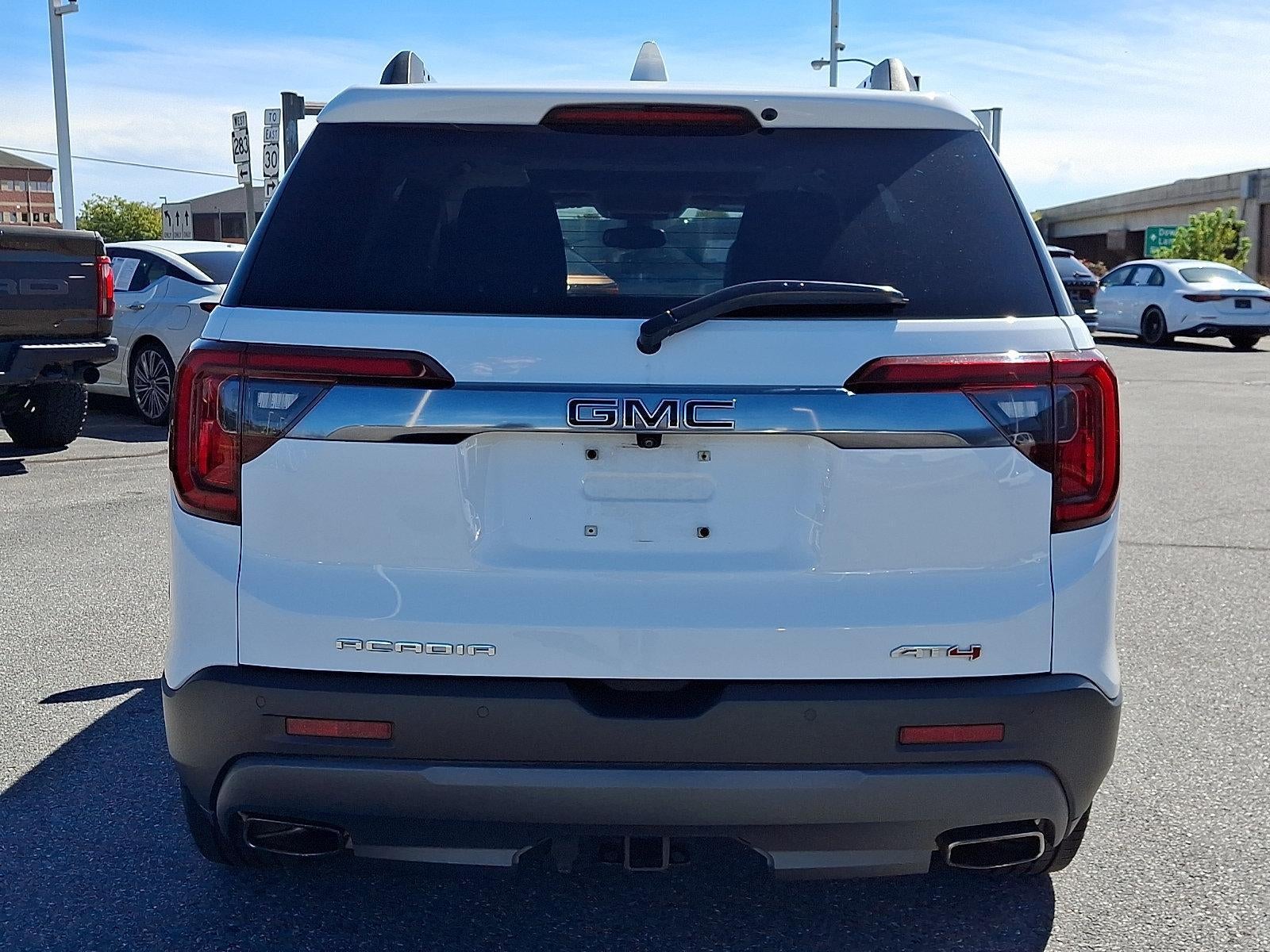 2022 GMC Acadia AWD AT4