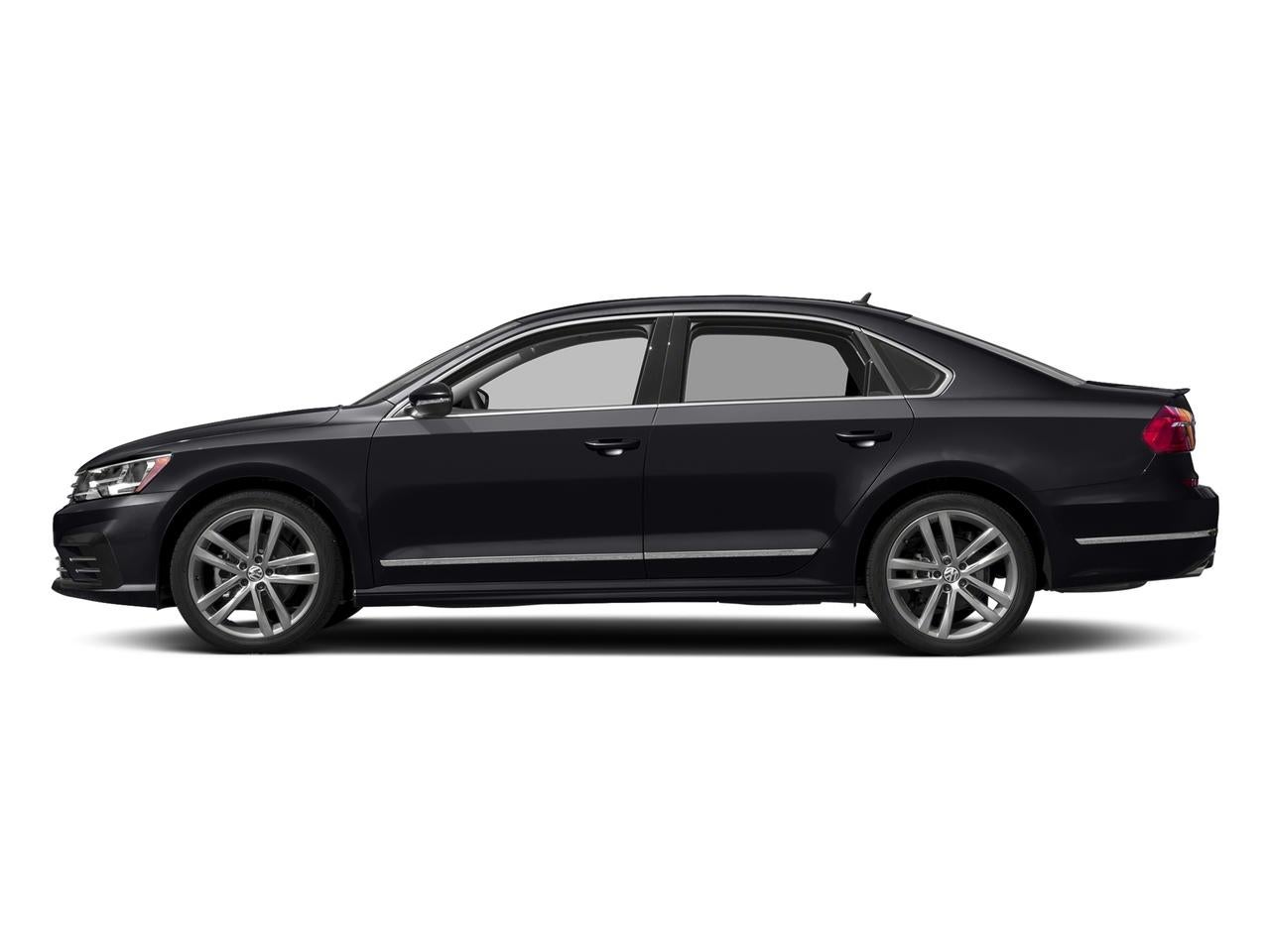 2017 Volkswagen Passat R-Line w/Comfort Pkg Auto