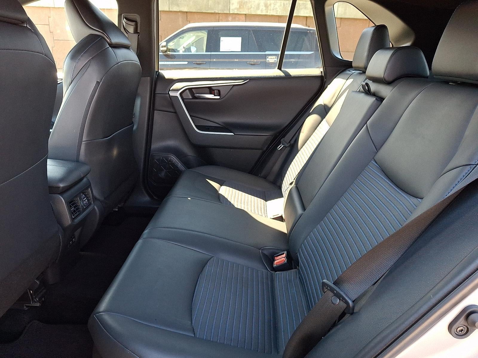 2019 Toyota RAV4 Hybrid XSE AWD (Natl)