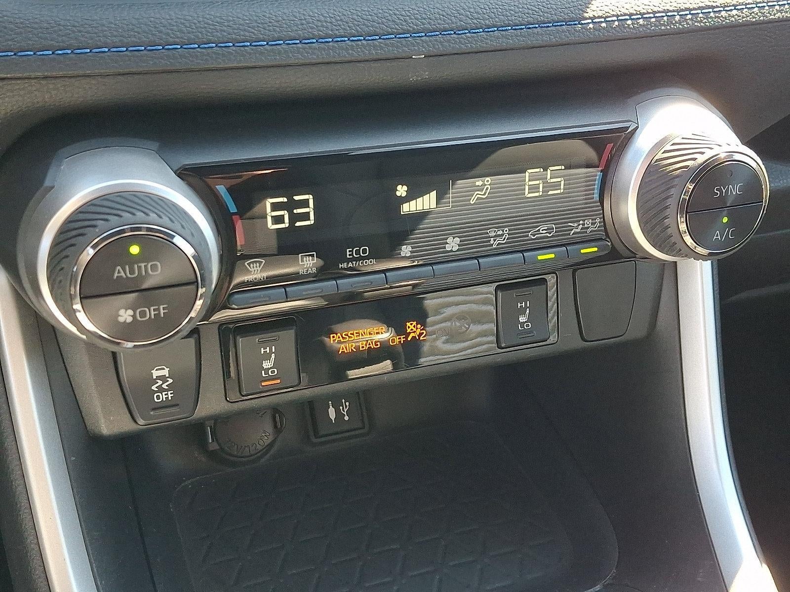 2019 Toyota RAV4 Hybrid XSE AWD (Natl)