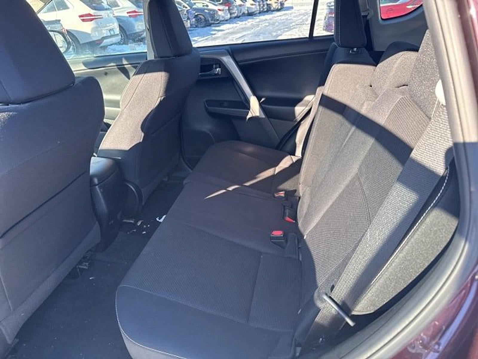 2018 Toyota RAV4 XLE AWD (Natl)