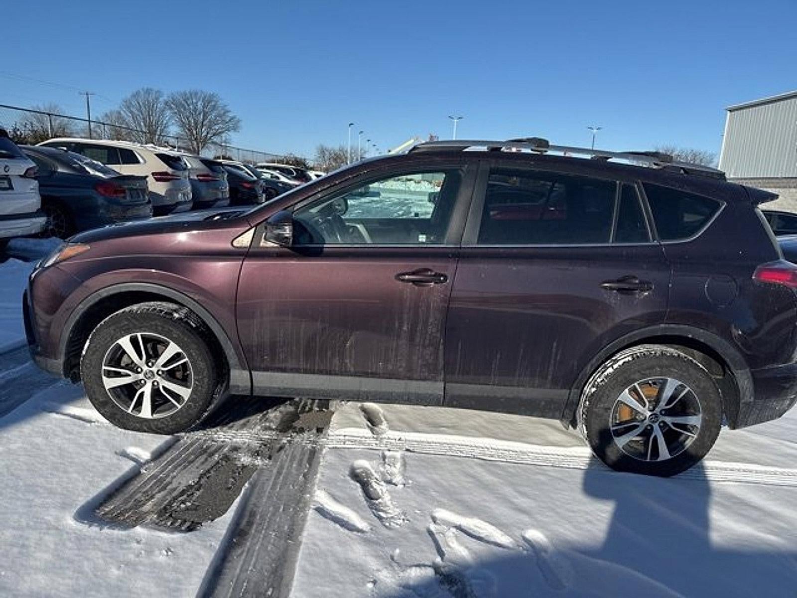 2018 Toyota RAV4 XLE AWD (Natl)