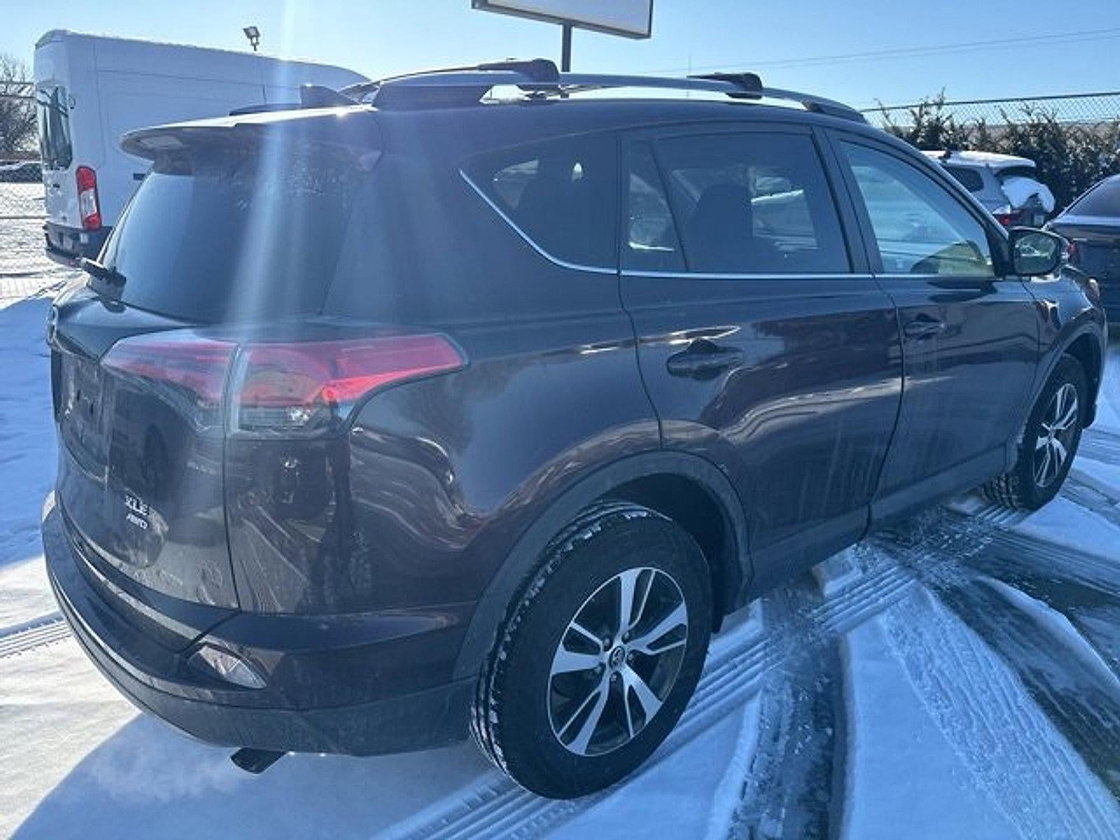 2018 Toyota RAV4 XLE AWD (Natl)
