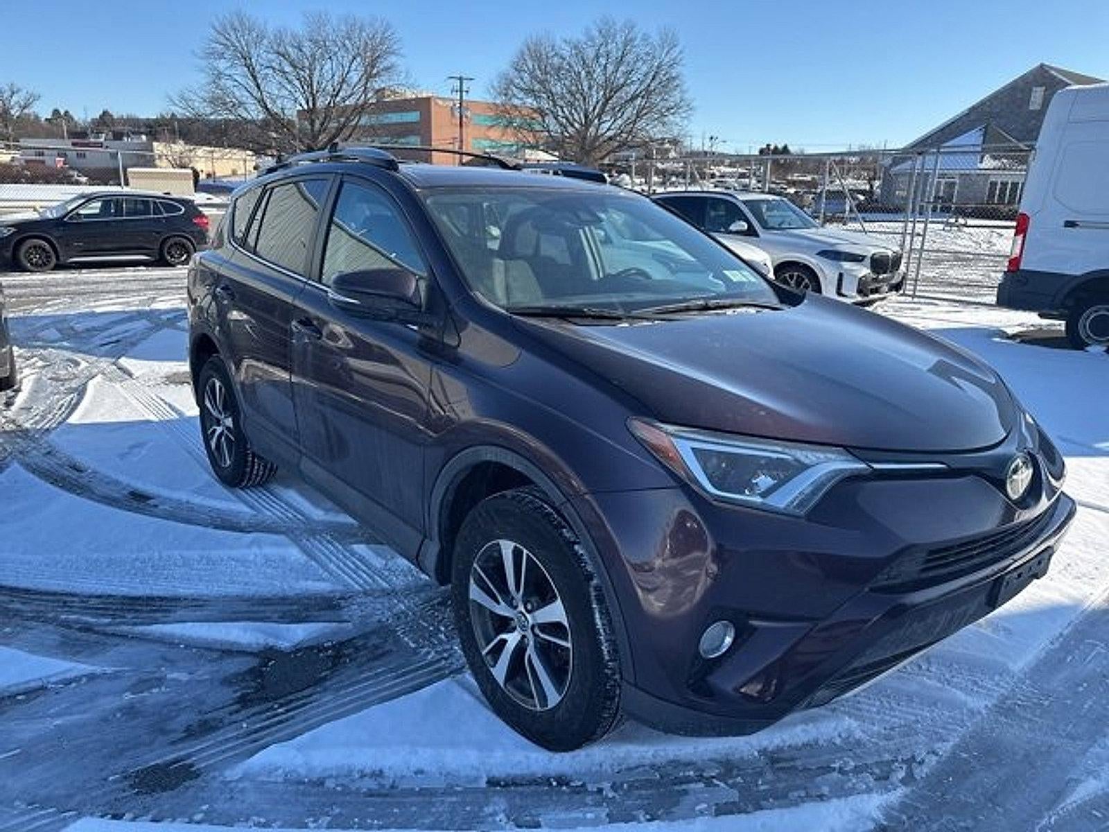 2018 Toyota RAV4 XLE AWD (Natl)