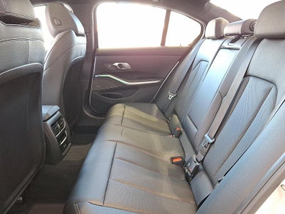 2025 BMW 330i xDrive Sedan