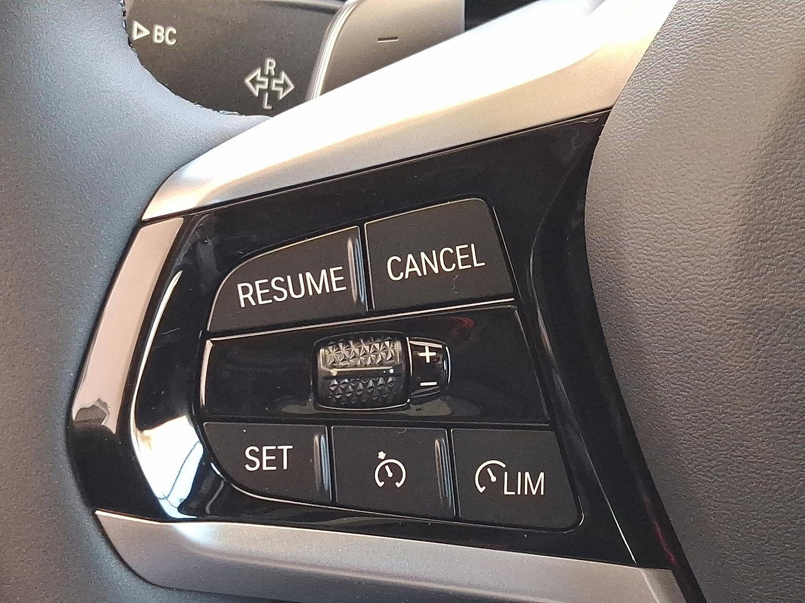 2025 BMW 330i xDrive Sedan