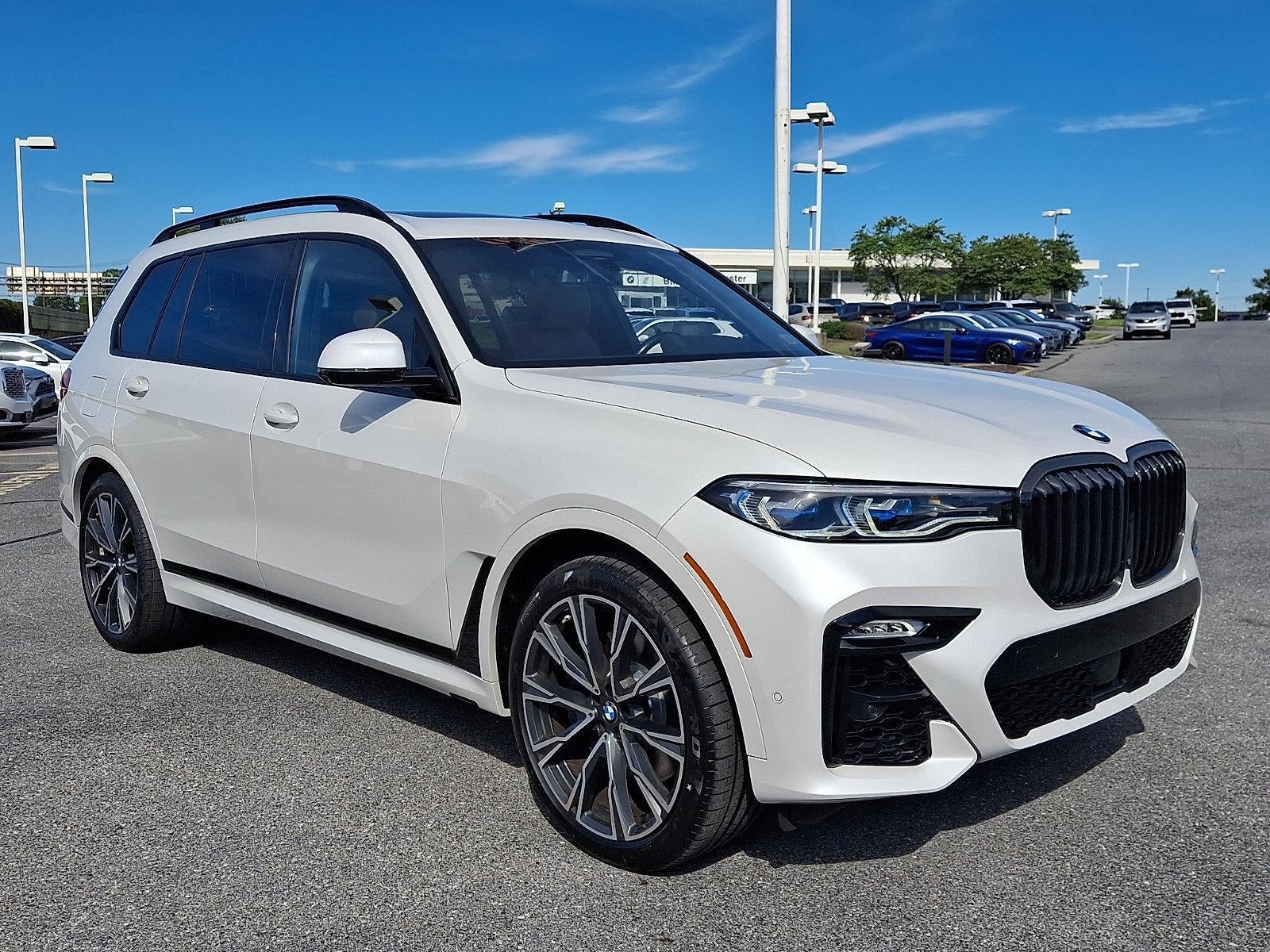 2022 BMW X7 M50i Sports Activity Vehicle