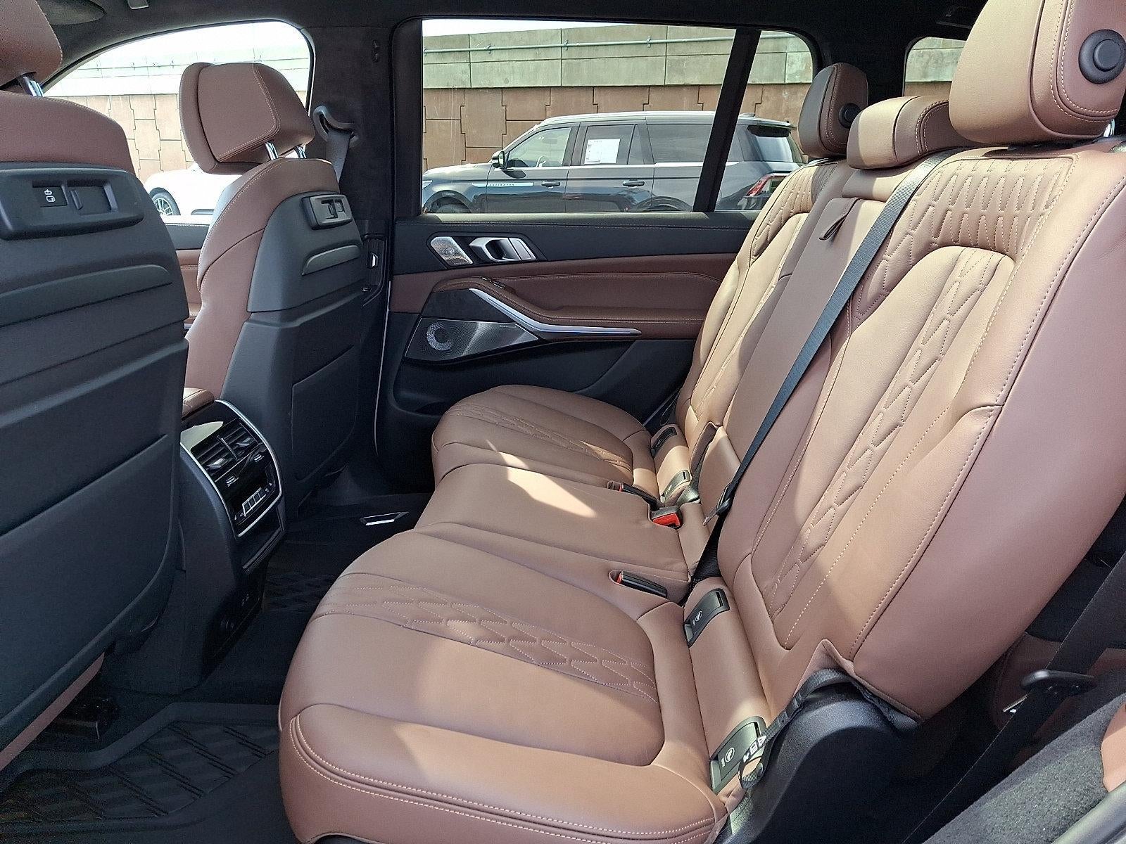 2022 BMW X7 M50i Sports Activity Vehicle